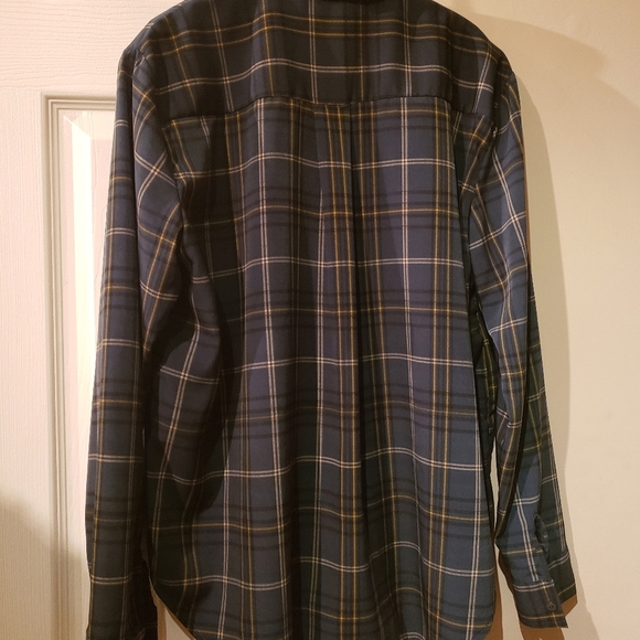 Green Plaid Button Up Shirt - Picture 6 of 7